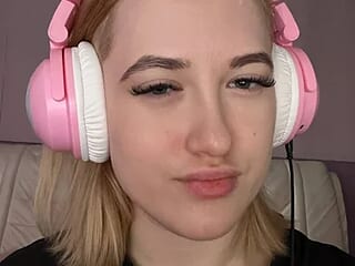 sofiflorens live webcam thumbnail