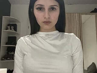 SpanishRooter live webcam thumbnail