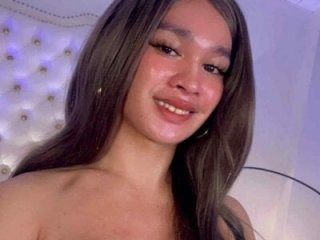 Spicyhugecock69 live webcam thumbnail