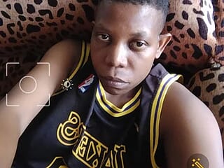 sparks256 live webcam thumbnail