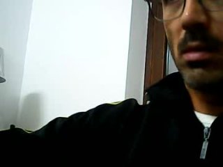 speed0800 live webcam thumbnail