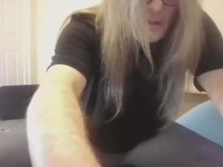 spunslut212 live webcam thumbnail