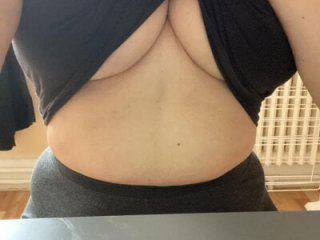 Squirtlady38 live webcam thumbnail