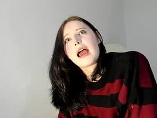 sqsonya live webcam thumbnail