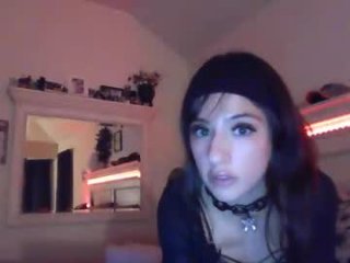 squirtlegrl live webcam thumbnail
