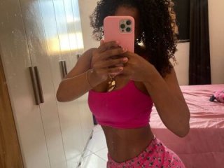 srta_esther live webcam thumbnail