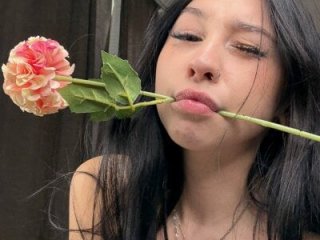 Sssonya live webcam thumbnail