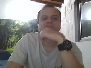 ssrsex2412 live webcam thumbnail