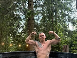 StanWolf93 live webcam thumbnail