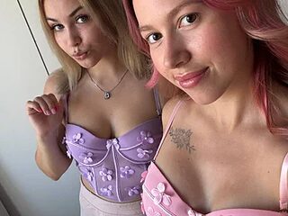 Stefany_Oracle live webcam thumbnail