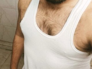 Straight_man_realmeet_now live webcam thumbnail