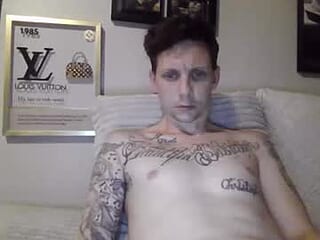 st3v3n_matt143 live webcam thumbnail