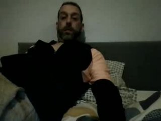 stallion115022 live webcam thumbnail