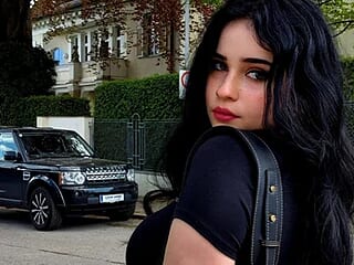 stefaniabasics live webcam thumbnail