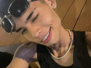 stevan1855 live webcam thumbnail