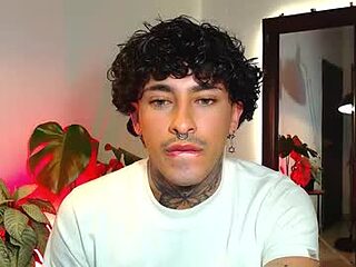 stevennavarro live webcam thumbnail