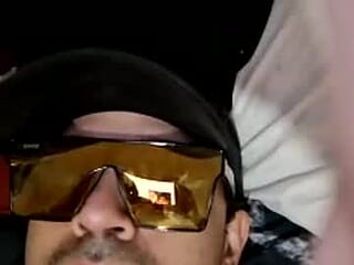 stoopidmarriedcouple live webcam thumbnail