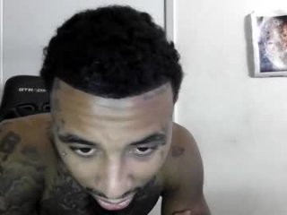 str8dj live webcam thumbnail