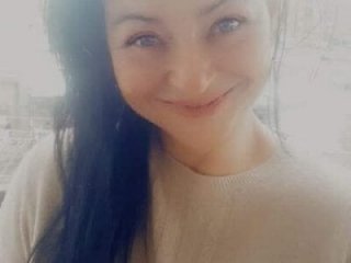 straichathot_08 live webcam thumbnail