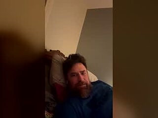 straightguy4201 live webcam thumbnail