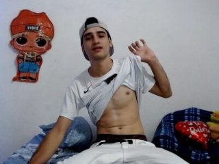 striabrahamm live webcam thumbnail