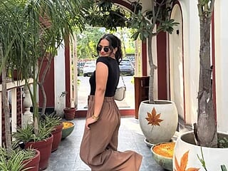 strip_sonaa live webcam thumbnail