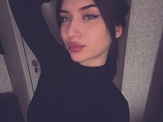 Sugar_Kitten12 live webcam thumbnail