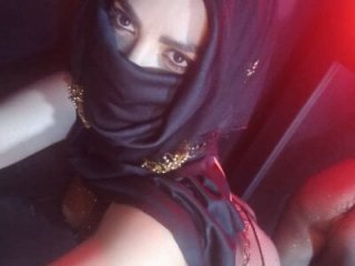 SultanaLayla live webcam thumbnail