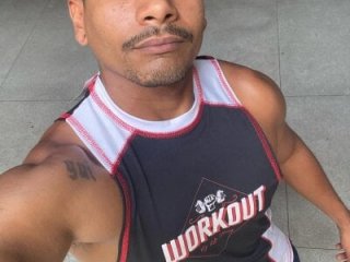 SunlitAsphalt live webcam thumbnail