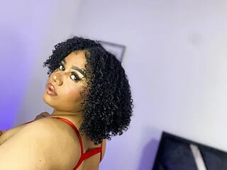 SunniieeFrequency live webcam thumbnail