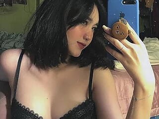 Sunnyy_Lovely live webcam thumbnail