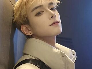 Superboy889 live webcam thumbnail