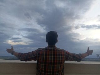 Sushant001 live webcam thumbnail