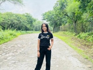 Susma_g live webcam thumbnail