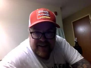 suckmeyoubitch live webcam thumbnail
