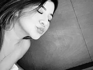 sussana_vasquez live webcam thumbnail