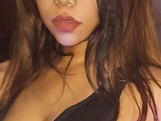 Sweaty_sugary live webcam thumbnail