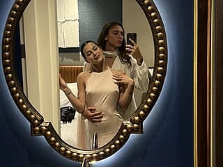 Sweet-Kate-Sammy live webcam thumbnail