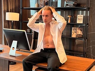 SweetBoyAlexx live webcam thumbnail