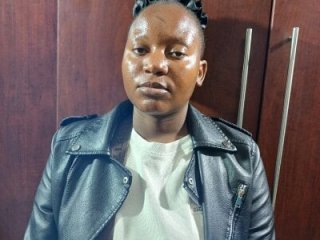 SweetHotPussy_99 live webcam thumbnail