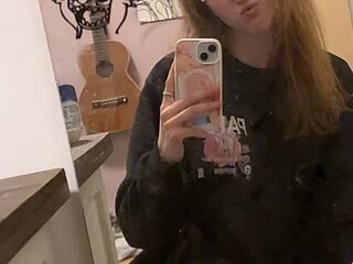 SweetNatalie699 live webcam thumbnail