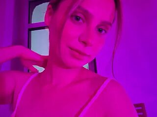 SweetPunisherr live webcam thumbnail