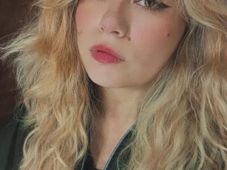 Sweet_Bella_Valery live webcam thumbnail