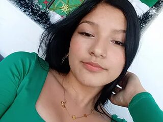 Sweet_Innocence_ live webcam thumbnail