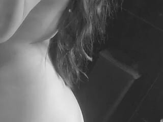 Sweet_Luna06 live webcam thumbnail