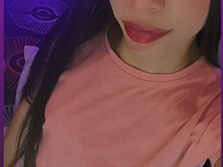 Sweet_Michelleprincess live webcam thumbnail