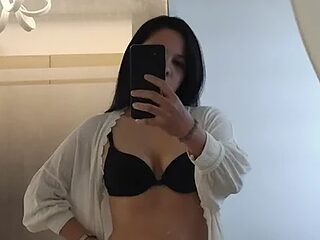 Sweetcucumber69 live webcam thumbnail