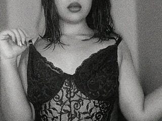 Sweetevil live webcam thumbnail