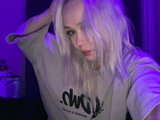 SweetheartsFriends live webcam thumbnail