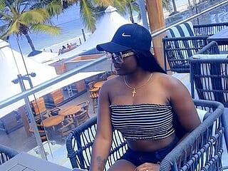 Sweetladashar live webcam thumbnail
